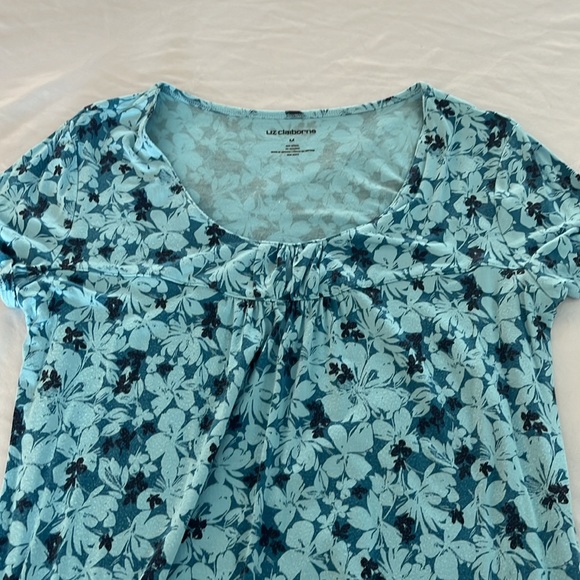 Liz Claiborne Pajama Set - Picture 4 of 11